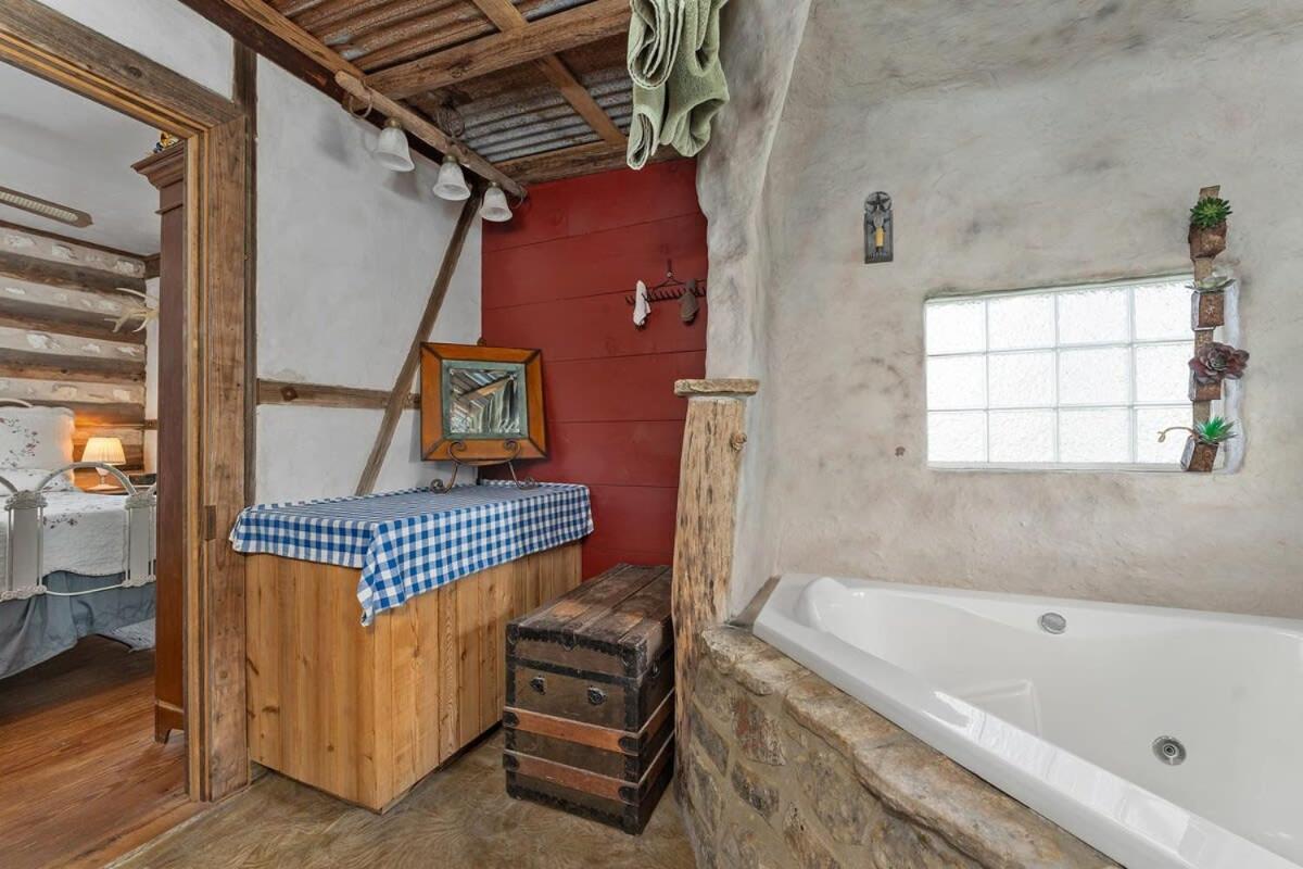 Das Eck Haus - Cozy Cabin Getaway Fredericksburg Exterior photo